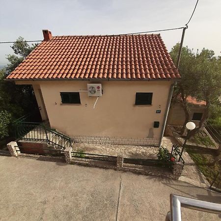 Apartman Maslina Pisak Εξωτερικό φωτογραφία