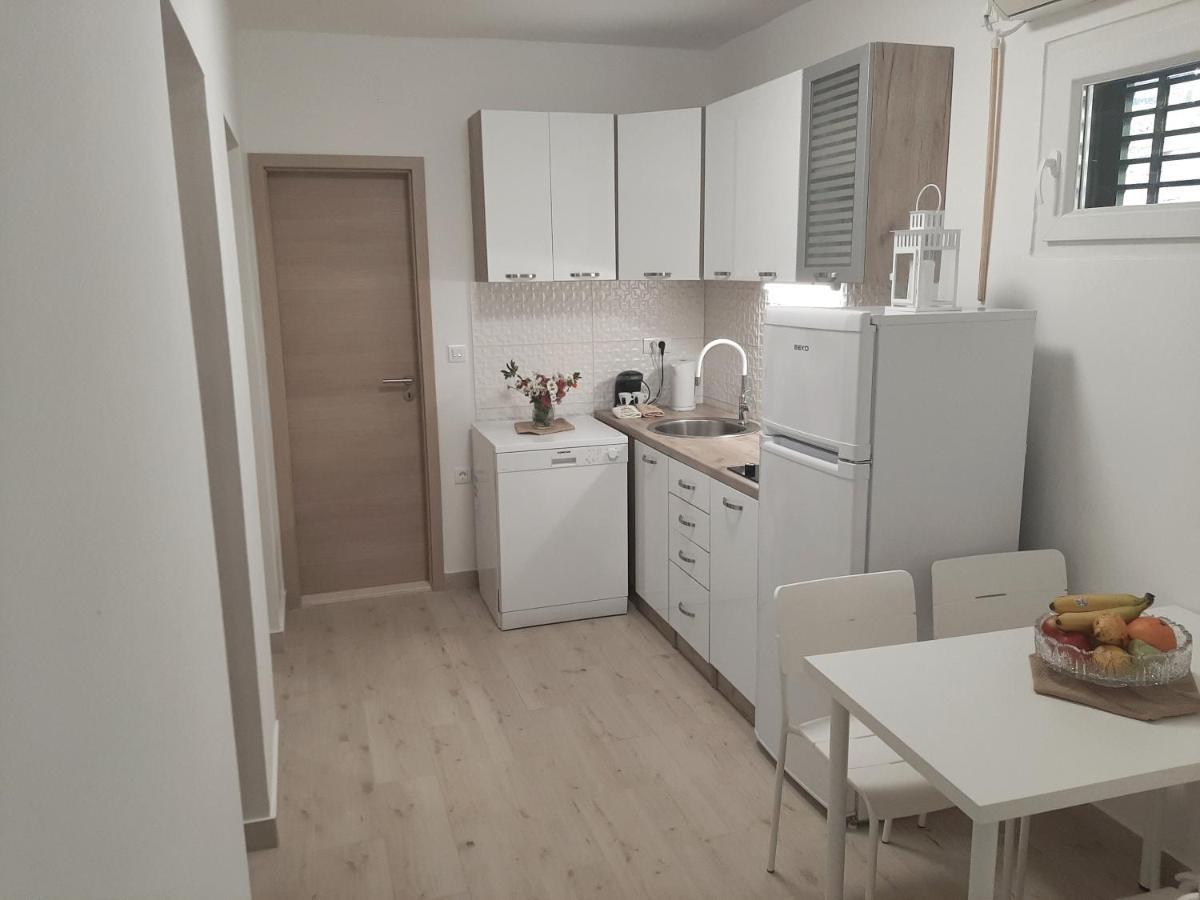 Apartman Maslina Pisak Εξωτερικό φωτογραφία