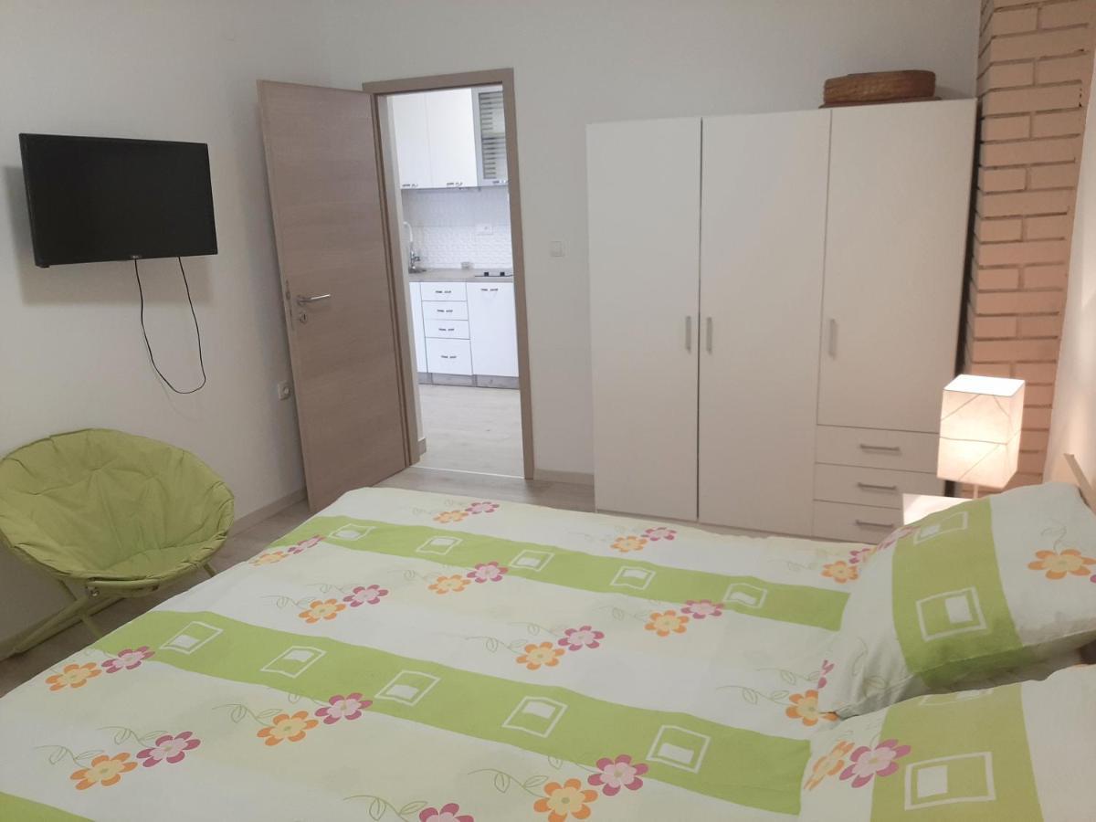 Apartman Maslina Pisak Εξωτερικό φωτογραφία