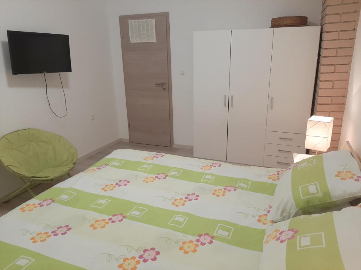 Apartman Maslina Pisak Εξωτερικό φωτογραφία